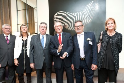 Foto para:   Autoridades de Gobierno visitan el espacio de Rafael del Castillo 